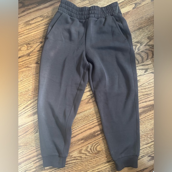 Old navy bounce fleece jogger - Picture 2 of 4